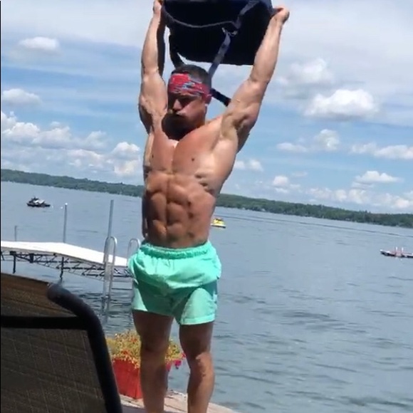 Meet your Posher, Jesse - Picture 4 of 11